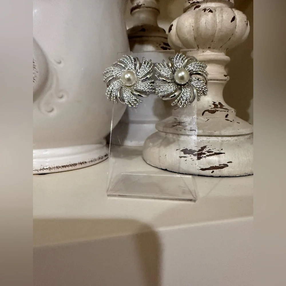 Sarah Coventry Silver and Pearl Pinwheel Vintage Earrings